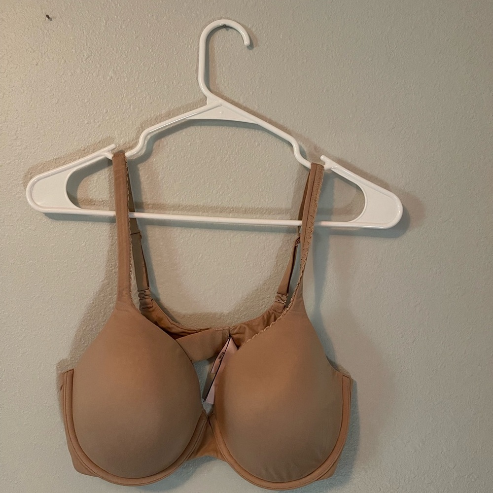 Victoria's Secret Tan Bra